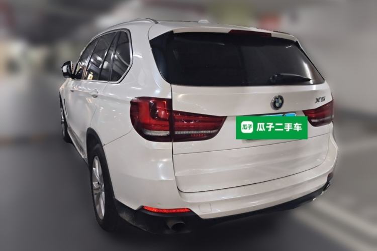 Used BMW X5 2014 xDrive35i Leading Model Rear Left 45 Deg