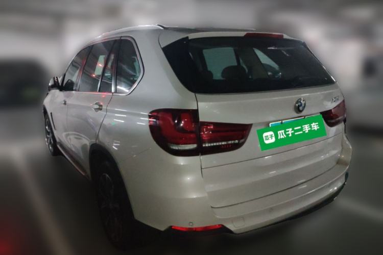 Used BMW X5 2014 xDrive35i Luxury Edition Rear Left 45 Deg