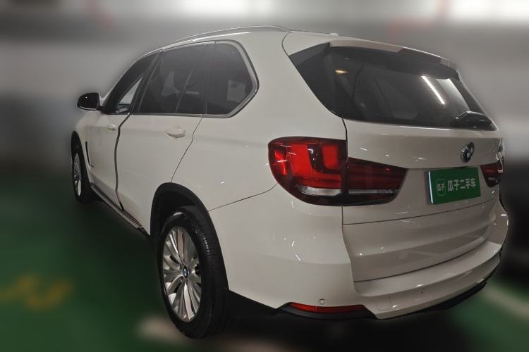 Used BMW X5 2014 xDrive35i Luxury Edition Rear Left 45 Deg