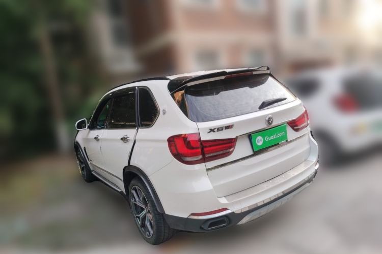 Used BMW X5 2014 xDrive35i Elegant Edition Rear Left 45 Deg