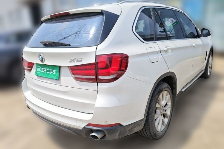 Used BMW X5 2014 xDrive35i Elegant Edition Rear Right 45 Deg