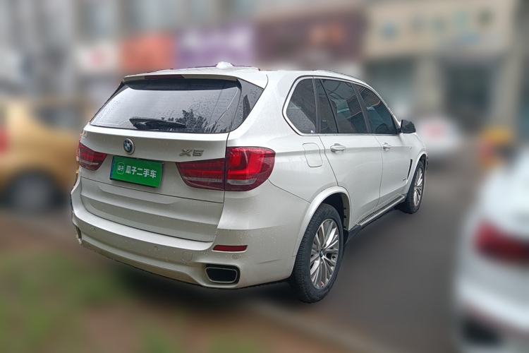 Used BMW X5 2014 xDrive35i Elegant Edition Rear Right 45 Deg