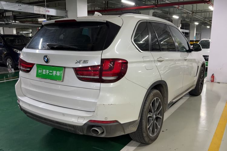 Used BMW X5 2014 xDrive35i Elegant Edition Rear Right 45 Deg