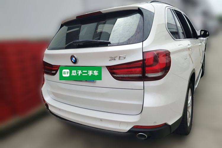 Used BMW X5 2014 xDrive35i Elegant Edition Rear Right 45 Deg