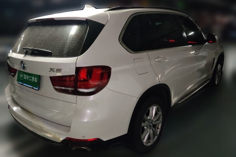 Used BMW X5 2014 xDrive35i Elegant Edition Rear Right 45 Deg