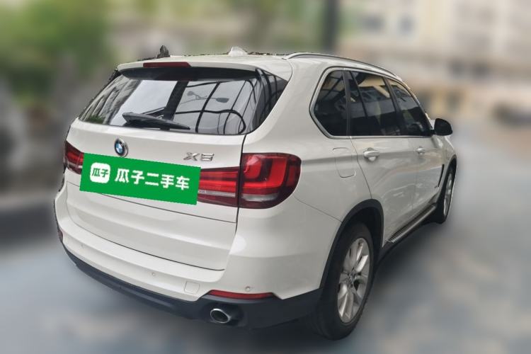 Used BMW X5 2014 xDrive35i Elegant Edition Rear Right 45 Deg