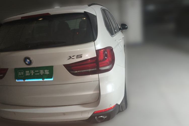 Used BMW X5 2014 xDrive35i Elegant Edition Rear Right 45 Deg