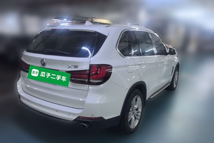 Used BMW X5 2014 xDrive35i Gasoline 5-seater U.S. specification Rear Right 45 Deg