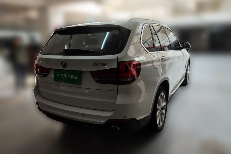 Used BMW X5 2014 xDrive35i Elegant Edition Rear Right 45 Deg