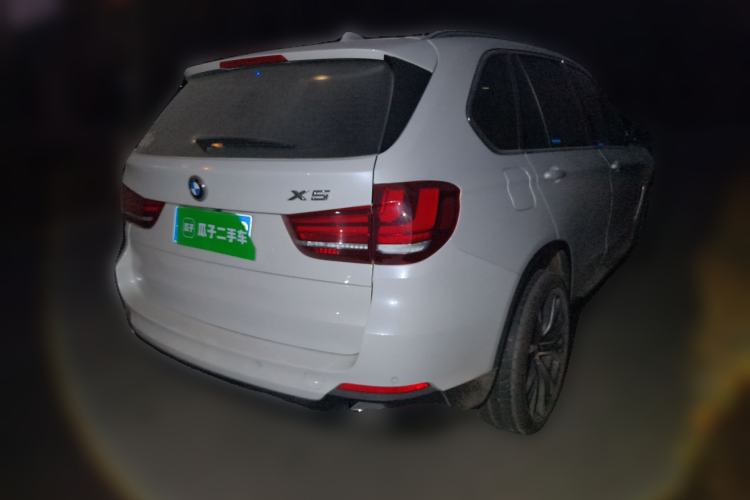 Used BMW X5 2014 xDrive35i Leading Model Rear Right 45 Deg