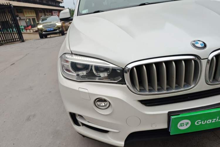 Used BMW X5 2014 xDrive35i Luxury Edition Right Front Headlight