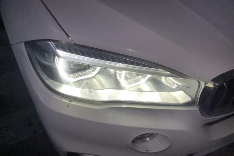 Used BMW X5  Right Front Headlight
