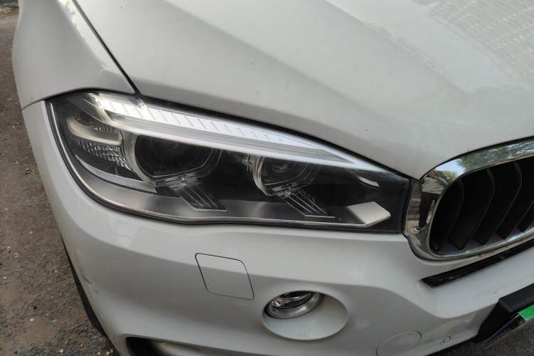 Used BMW X5 2014 xDrive35i Elegant Edition Right Front Headlight