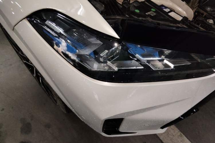 Used BMW X5 2014 xDrive35i Elegant Edition Right Front Headlight