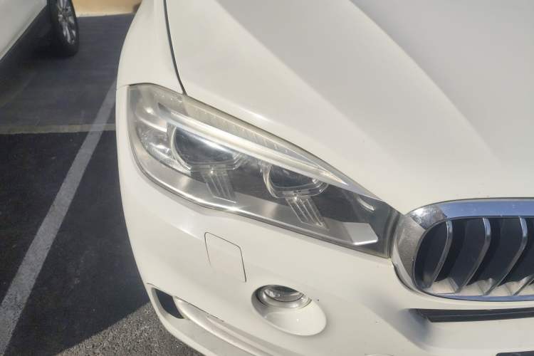 Used BMW X5 2014 xDrive35i Elegant Edition Right Front Headlight