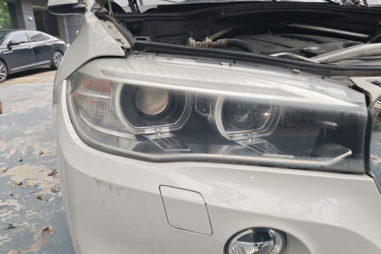 Used BMW X5 2014 xDrive35i Elegant Edition Right Front Headlight