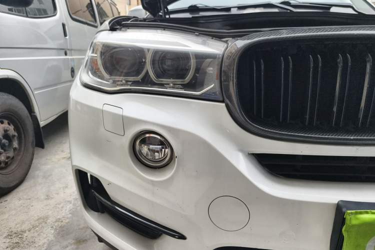 Used BMW X5 2014 xDrive35i Elegant Edition Right Front Headlight