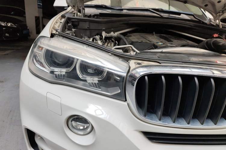 Used BMW X5 2014 xDrive35i Elegant Edition Right Front Headlight