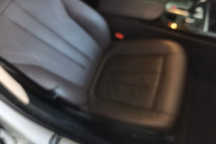 Used BMW X5 2014 xDrive35i Elegant Edition Right Front Seat