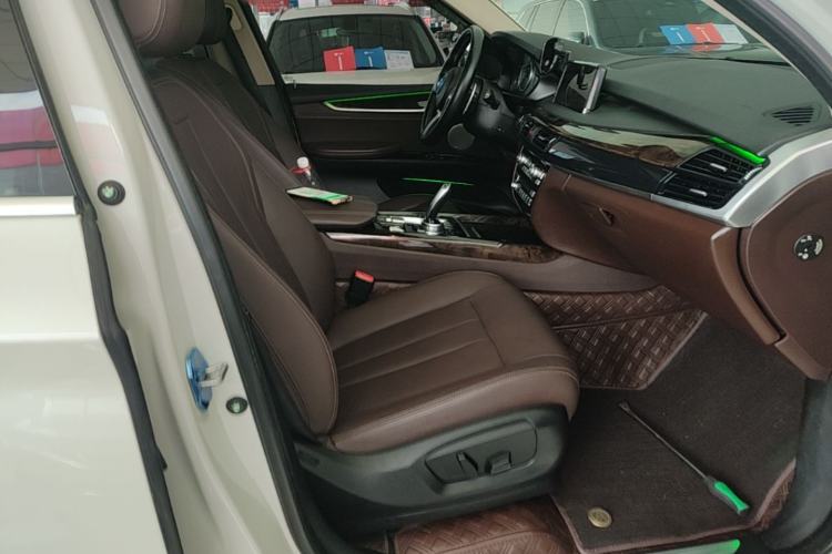 Used BMW X5 2014 xDrive35i Elegant Edition Right Front Seat