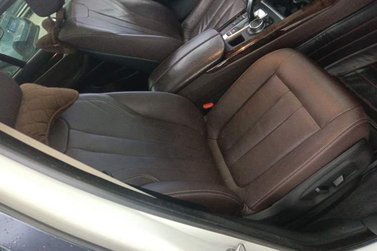 Used BMW X5 2014 xDrive35i Elegant Edition Right Front Seat