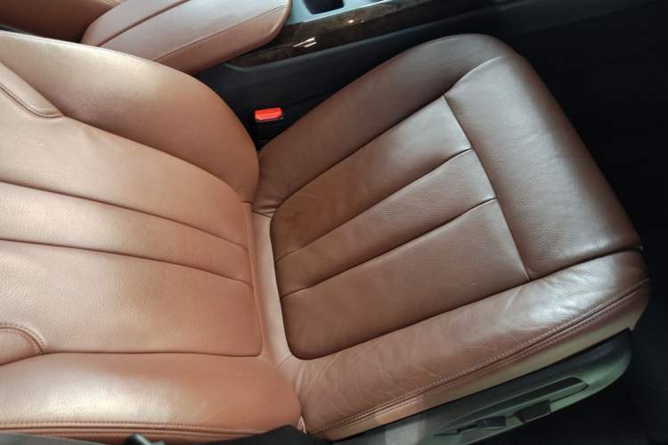 Used BMW X5 2014 xDrive35i Gasoline 5-seater U.S. specification Right Front Seat