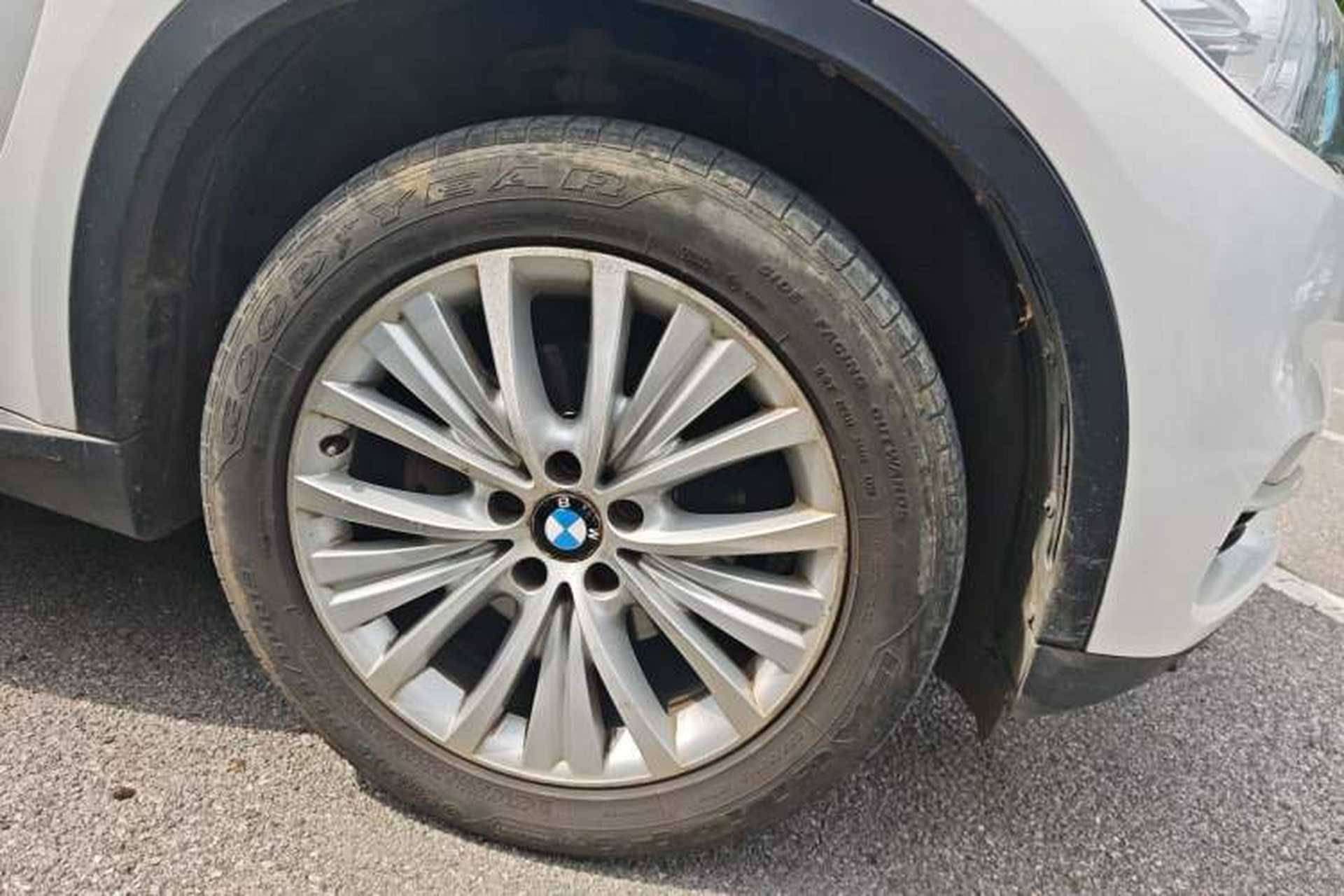 Used BMW X5 2014 xDrive35i Leading Model Right Front Wheel Hub