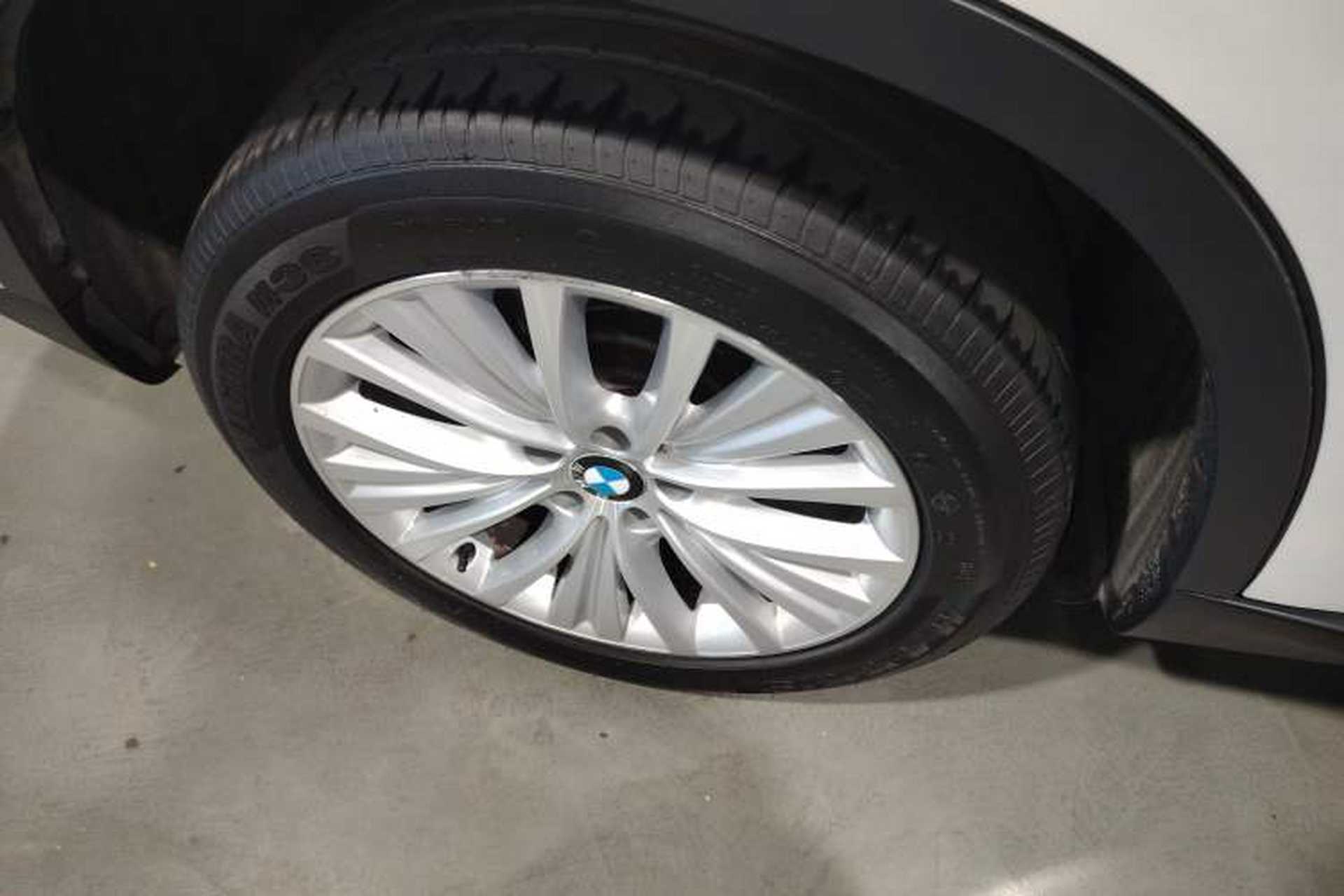 Used BMW X5 2014 xDrive35i Elegant Edition Right Rear Wheel Hub