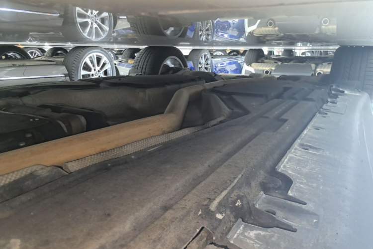 Used BMW X5 2014 xDrive35i Elegant Edition Right Side Sill