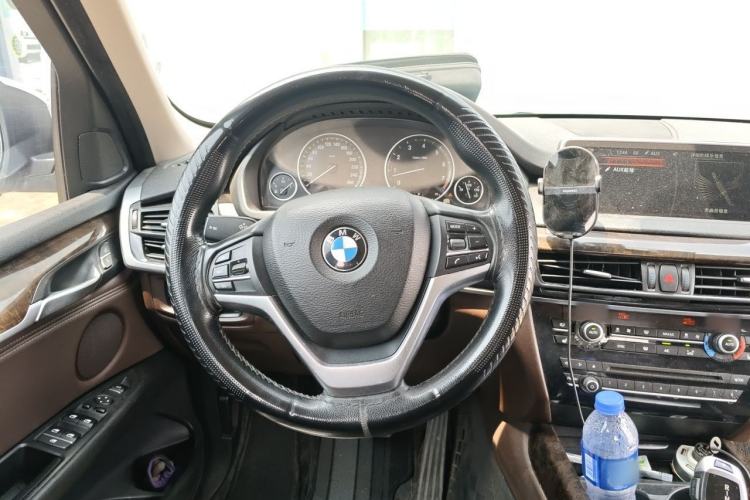 Used BMW X5 2014 xDrive35i Elegant Edition Steering Wheel