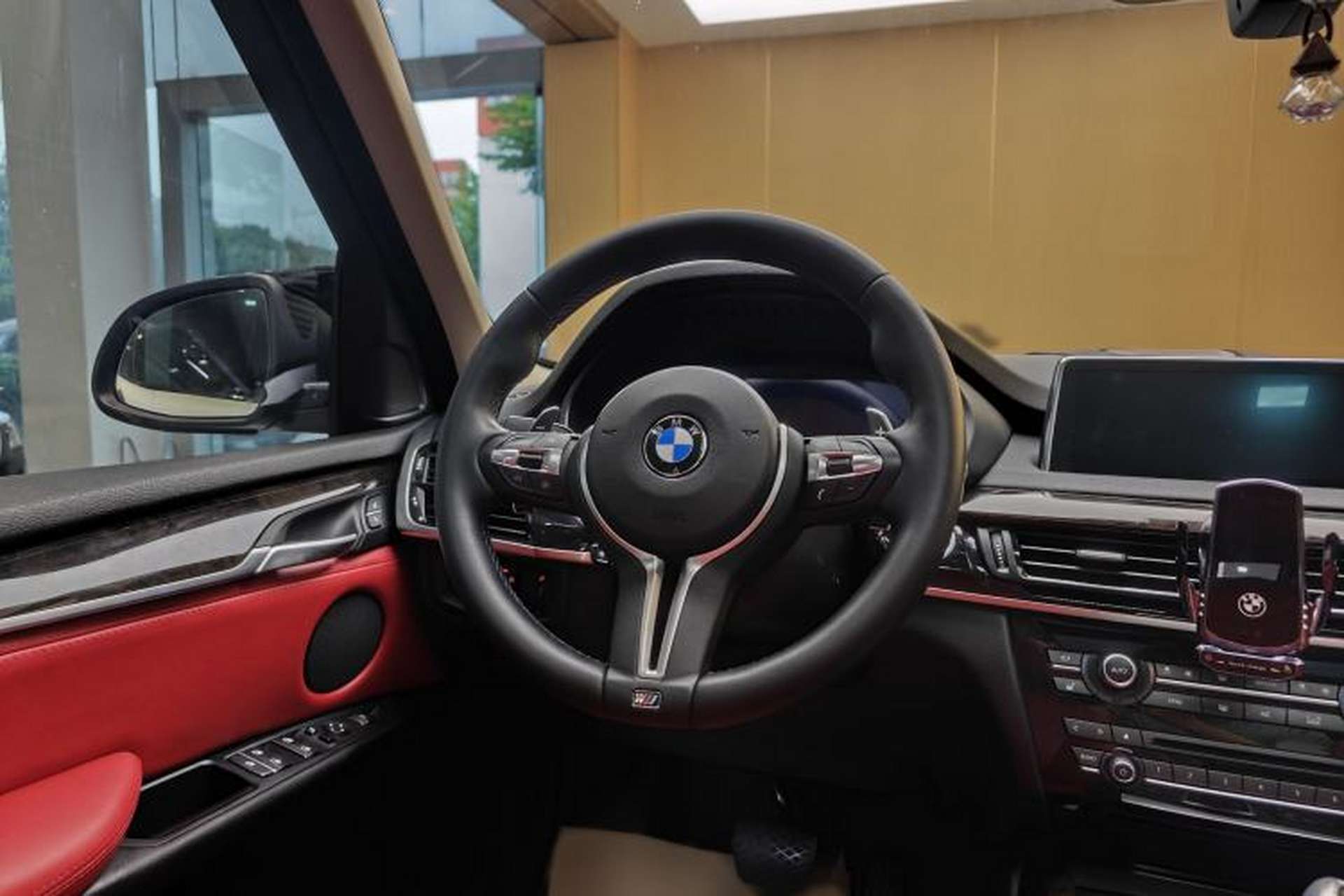 Used BMW X5 2014 xDrive35i Elegant Edition Steering Wheel