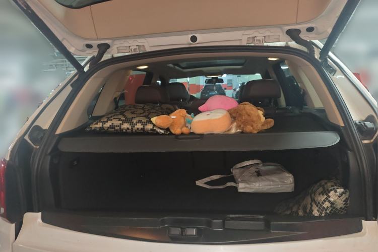Used BMW X5 2014 xDrive35i Leading Model Trunk