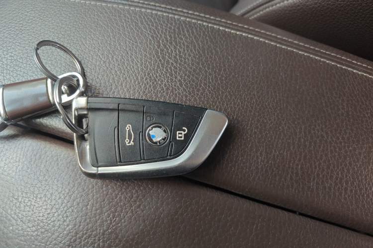 Used BMW X5 2014 xDrive35i Leading Model Vehicle Key