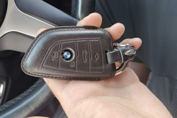 Used BMW X5 2014 xDrive35i U.S. specification Vehicle Key