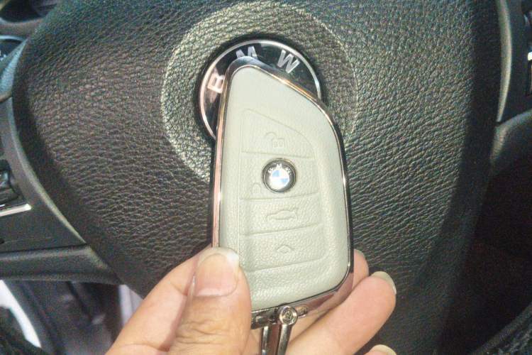 Used BMW X5 2014 xDrive35i Elegant Edition Vehicle Key