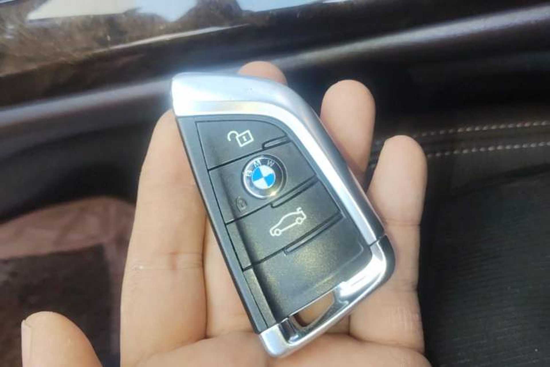 Used BMW X5 2014 xDrive35i Elegant Edition Vehicle Key