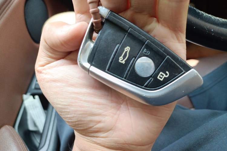 Used BMW X5 2014 xDrive35i Leading Model Vehicle Key