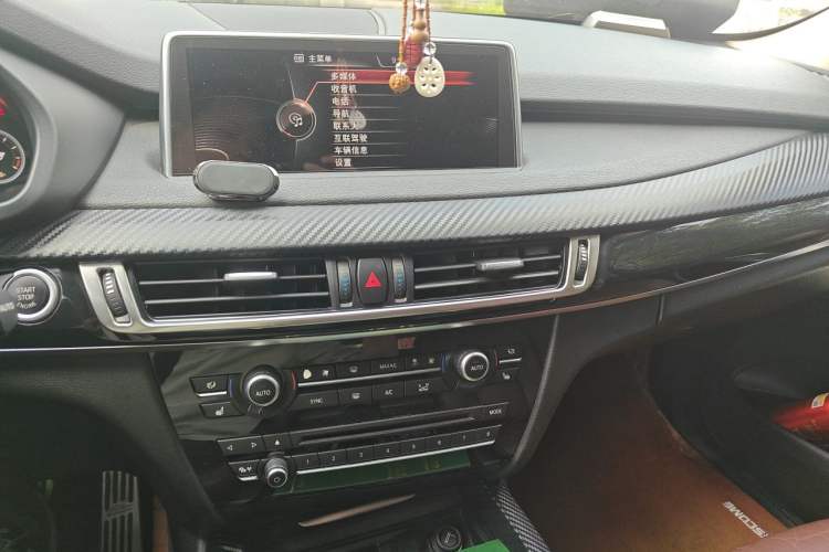Used BMW X5 2015 xDrive35i Middle East version Audio And AC Panel