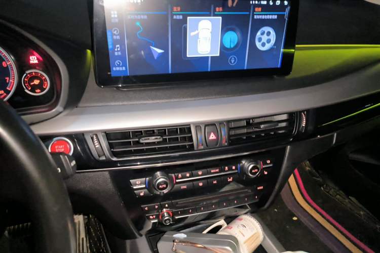 Used BMW X5 2015 xDrive35i U.S. specification Audio And AC Panel
