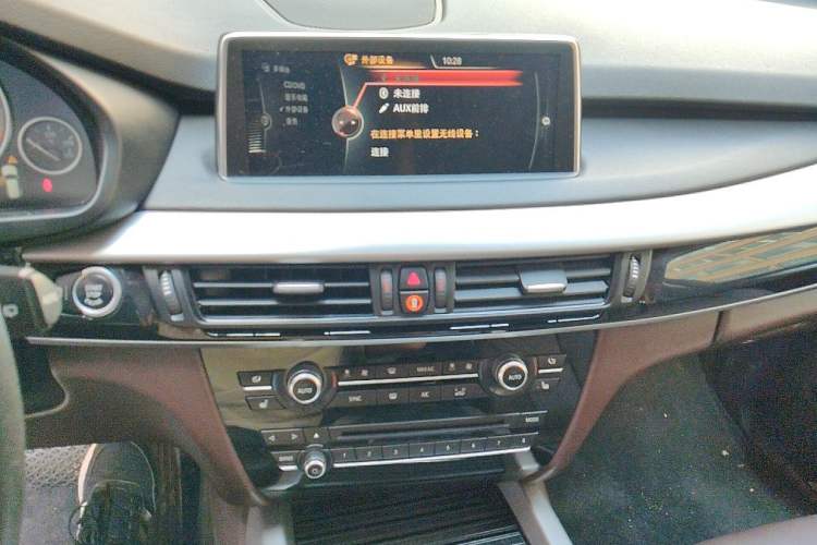 Used BMW X5  Audio And AC Panel