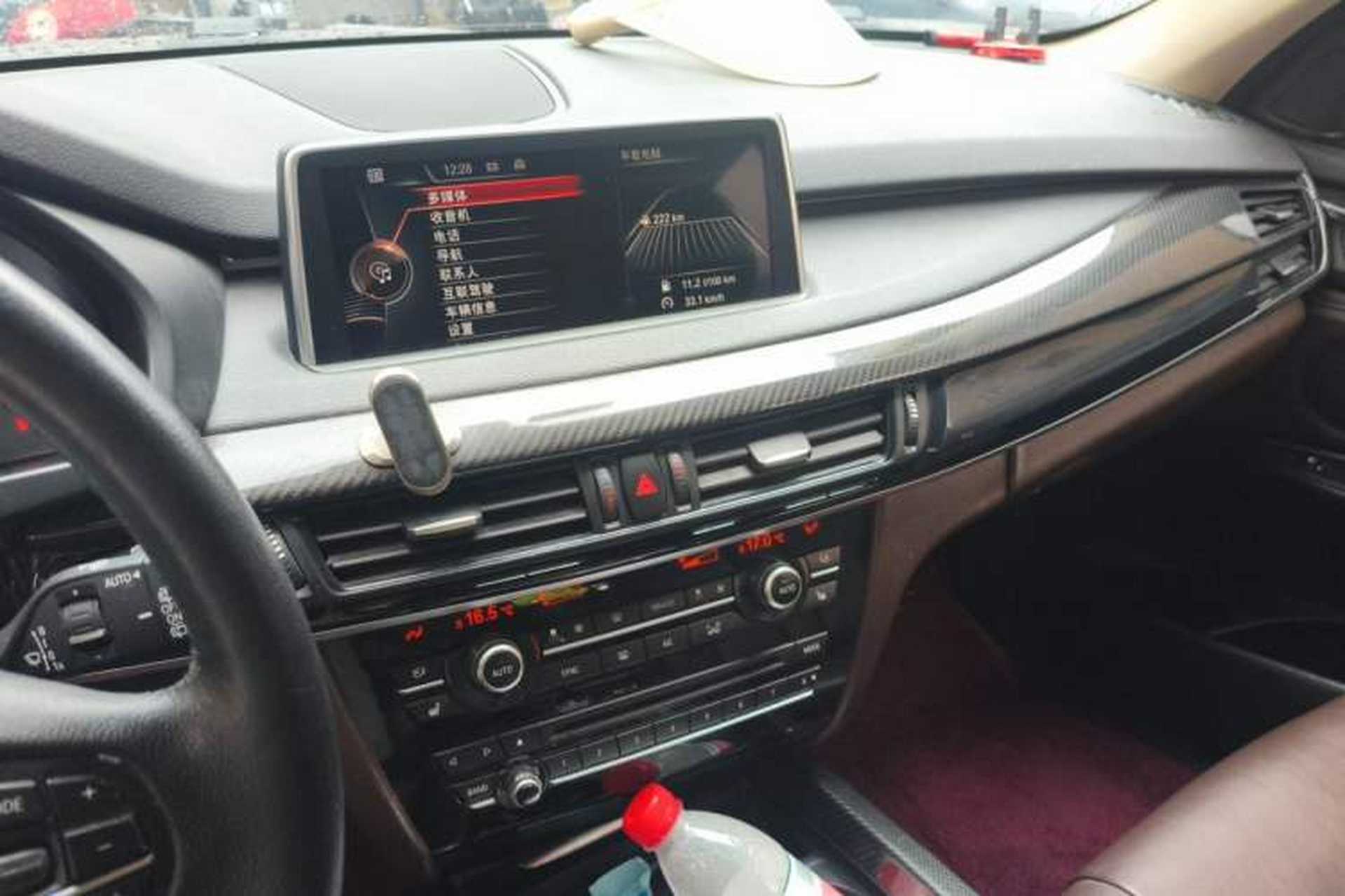 Used BMW X5 2015 xDrive28i Audio And AC Panel