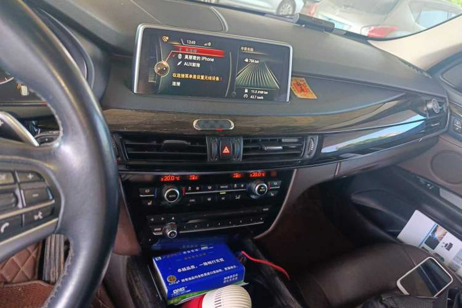 Used BMW X5  Audio And AC Panel