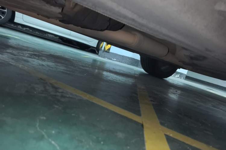 Used BMW X5 2015 xDrive28i Chassis Front Left