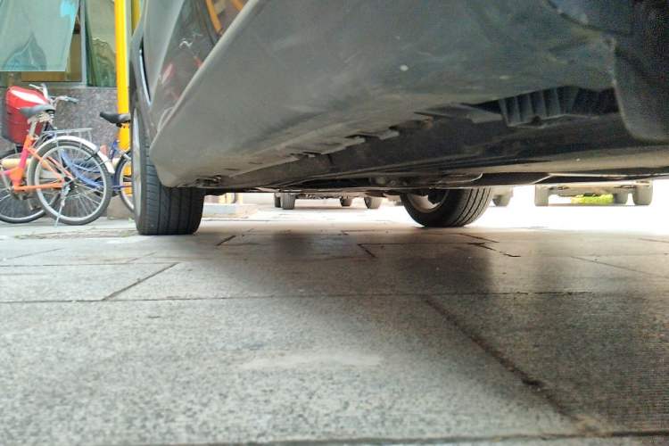 Used BMW X5  Chassis Rear Left
