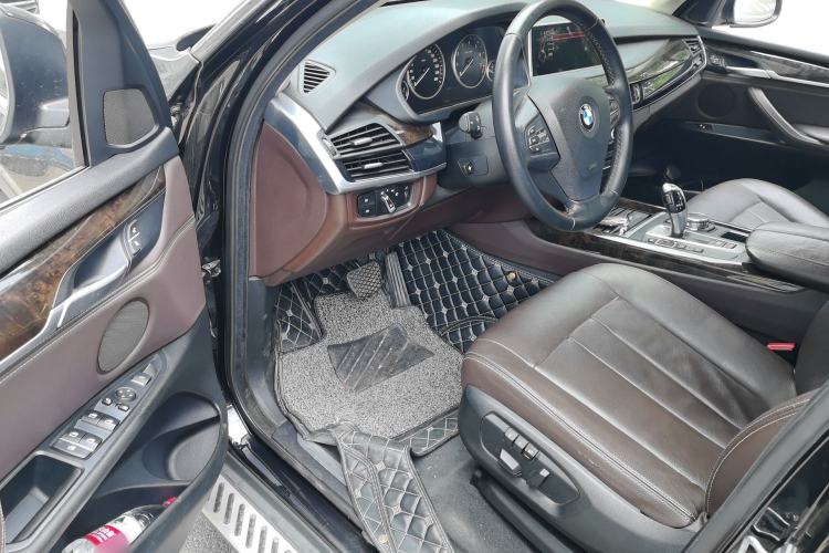 Used BMW X5 2015 xDrive28i Driver Seat