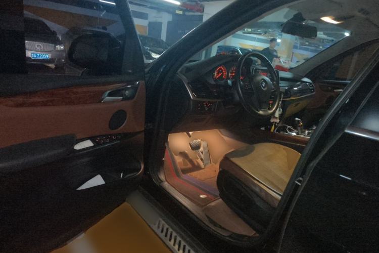 Used BMW X5  Driver Seat