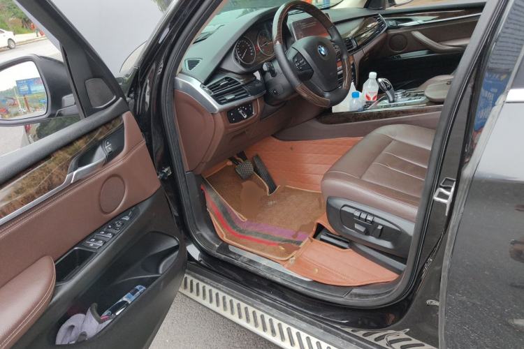Used BMW X5 2015 xDrive28i Driver Seat