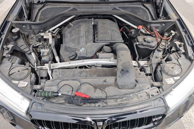 Used BMW X5 2015 xDrive35i China Limited Edition Engine Bay