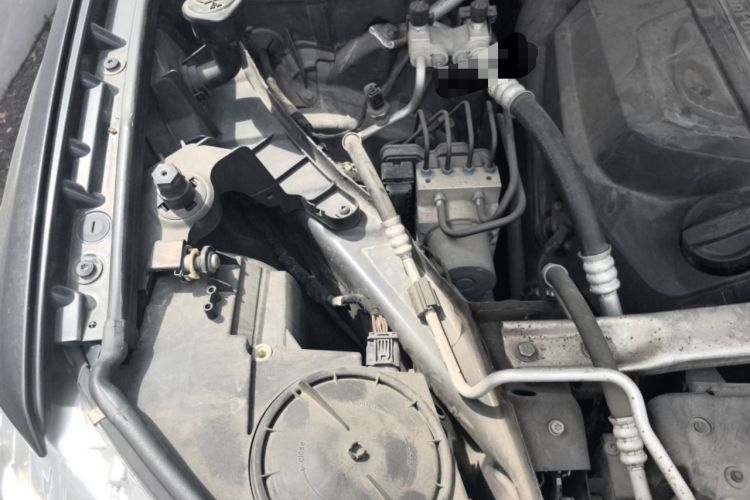Used BMW X5  Engine Bay Right