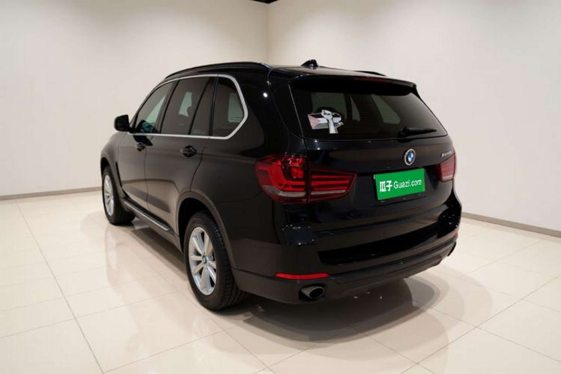 Used BMW X5 2015 xDrive28i Exterior 3